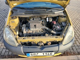 Toyota Yaris 1.0 - 18