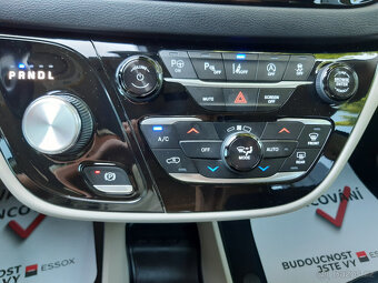 Chrysler Pacifica 3,6L,adapt.temp, 360 kamery,DVD,Android - 18