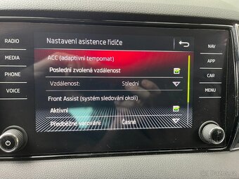 ŠKODA KAROQ 2.0 TDi 110kw 4x4 - 18