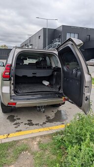 Toyota Land Cruiser - 18
