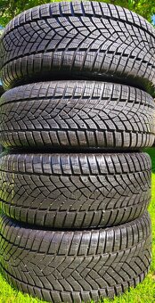 Dvourozměrná zimní sada KIA Stinger r19 5x114,3 9mm - 18