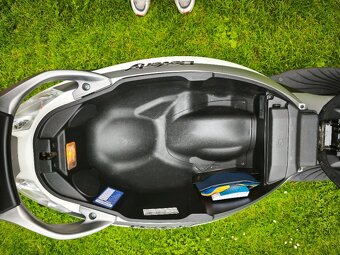 Piaggio Beverly 350 i.e. ABS/ASR Sport Touring (2016) TOP, 7 - 18