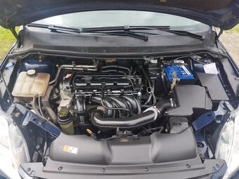 Ford Focus 1.6i 16V kombi - 18