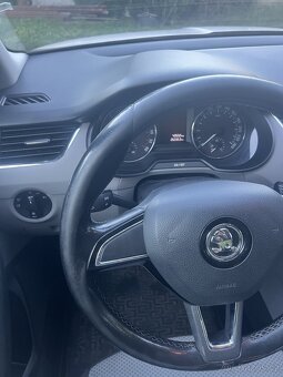Škoda oktavia r.v2015 1.6tdi 263 t km - 18