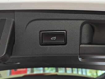 Volkswagen Touran 1.4TSi 110kW, DSG, 7 MÍST, TEMPOMAT, PDC - 18