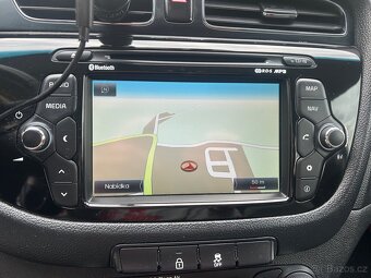 KIA ceed SW 1,6gdi 99kW - 2014 - 18