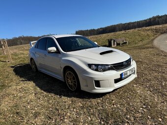 Subaru Impreza WRX Sti - 18