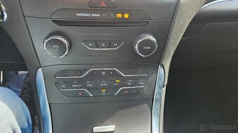 Dražba Ford S-Max 2.0 TDCi Titanium180 kW kombi - 18