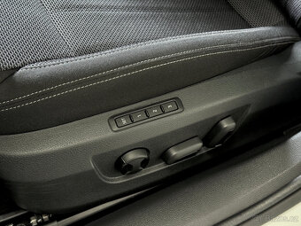 Škoda Superb  STYLE 2,0 TDI 147kW 4x4 DSG 7° rv.6/2021 čr. - 18