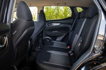Nissan Qashqai 1.5 DCi - 18