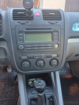 VW Golf 5 2.0 fsi 110kw 2004 - 18