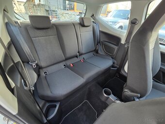 VW UP 50kW CNG 1.maj.ČR 2022 KAMERA+DIGIKLIMA+LED+TEMPOMAT - 18