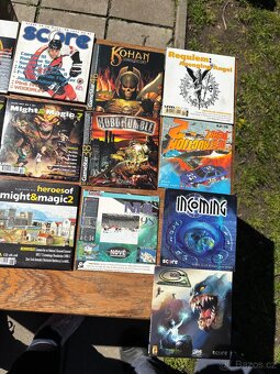 Retro sbírka 200x herních CD/DVD - 18