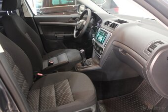 Škoda Octavia II 1.6MPI 75kW Facelift 117 000 KM - 18