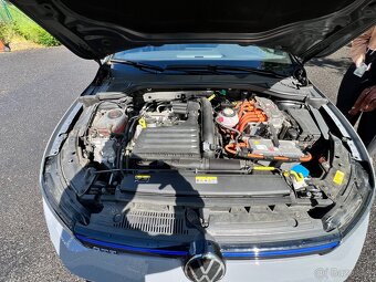 Volkswagen Golf GTE - PHEV Plug-in - Pekny stav  - 18