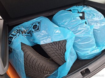 Škoda Rapid 1.4TDi 66KW Ambition, Nové v ČR, +Zim. kola, DPH - 18