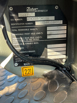 TRAKTOR ZETOR PROXIMA 8441 4X4-ROK 07 - 18