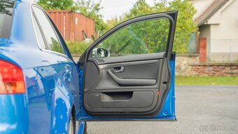 Audi RS4 quattro (generace B7) 2006 - 18