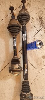 Různé náhradní díly z VW Passat B6 2.0 tdi 103 kw - 18