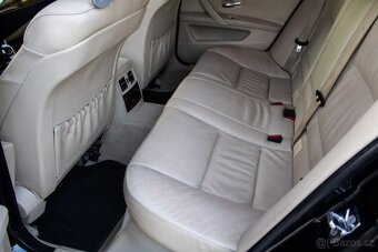 BMW Rad 5 Touring 530 xd xDrive /Aj na splátky - 18