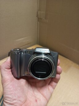 OLYMPUS SZ14 - 18