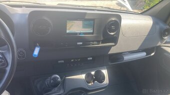Mercedes-Benz Sprinter 317 - 18