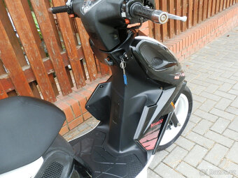 Kymco Super 8 125 - 18