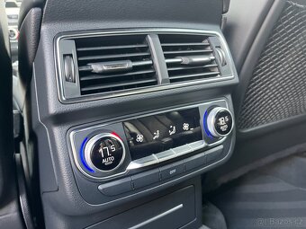 Audi Q7 3.0 TDI 200kW / S LINE / Black Edition / 7míst / DPH - 18