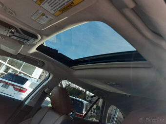 Subaru Outback 2,5 AWD Top výbava, nový model - 18