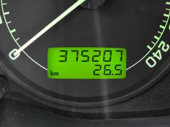 OCTAVIA 1,9TDI, 66KW, JEDE SUPER, VÝHŘEV SEDADEL - 18