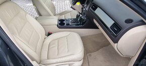 NEBOURANÝ VW TOUAREG 3.0TDI Orig.129t.km SERVISKA - 18