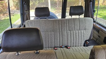 Toyota Land Cruiser  LJ70, 1986 - 18