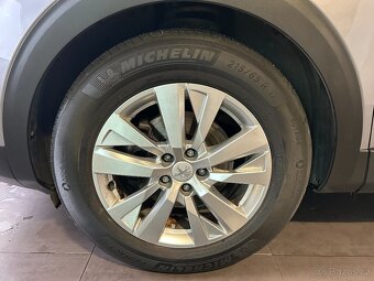 Peugeot 5008 ACTIVE 1.5 BlueHDi 130 S&S MAN6 7 míst - 18