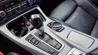 BMW 535d  Mpaket-230kW-PANORAMA-TZ - 18