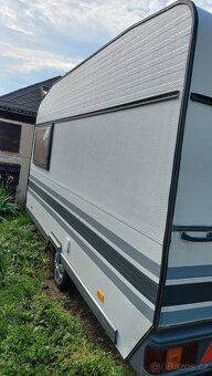 Karavan - Obytný přívěs KNAUS - 18