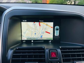 Volvo XC60 2.4D 4x4 5VÁLEC 140KW AUT 1.MAJITEL LED SERVISKA - 18