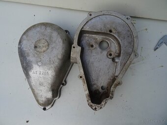 Díly na traktor Zetor . - 18