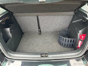 Škoda Fabia 1.2 Tsi 66kw Edition r.v. 2015, Serviska - 18