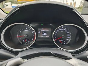 Ceed Exclusive 1.4T-GDI 103kW po 1. majiteli - 18