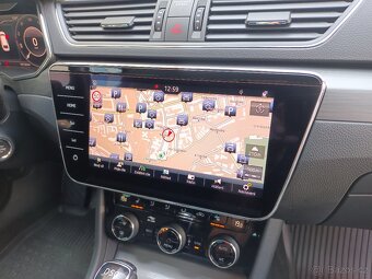 Škoda Superb 3 Combi Style 2.0TDI 140kW 4x4 DSG Matrix Virtu - 18