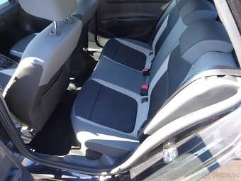 Škoda Fabia 1.2 TSI r.v.2015 (66 KW) serviska - 18