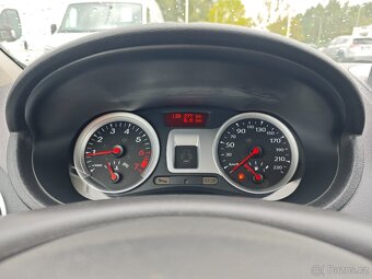 Clio Authentique 1.2 16V 55kW - 18