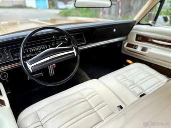 1973 Chrysler New Yorker Brougham 4dr Hardtop | 440cui - 18