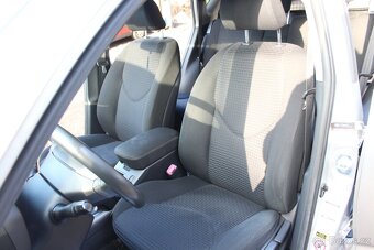 Toyota Rav4 - 18