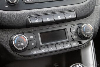 KIA Ceed 1.4 CRDi WGT Silver, TOP stav, nebúrané, SR pôvod - 18