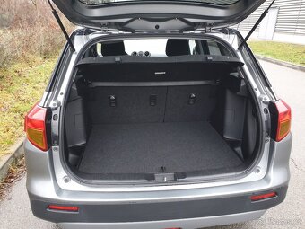 Suzuki Vitara 4x4 1.6i 88KW NAVI KAMERA Servis SUZUKI - 18