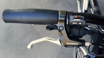 Špičkové městské kolo Pegasus Forza SL Shimano SLX - 18