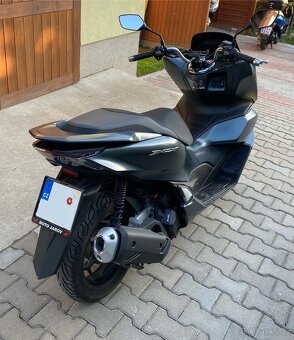 Skútry Honda PCX 125 2 kusy ZAMLUVENO - 18
