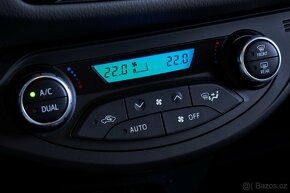 Toyota Yaris 1.5 Hybrid Active e-CVT, 54kW, 2019, DPH - 18