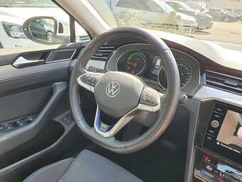 Volkswagen Passat GTE Variant 1.4TSI 160kW DSG 94tkm Webasto - 18